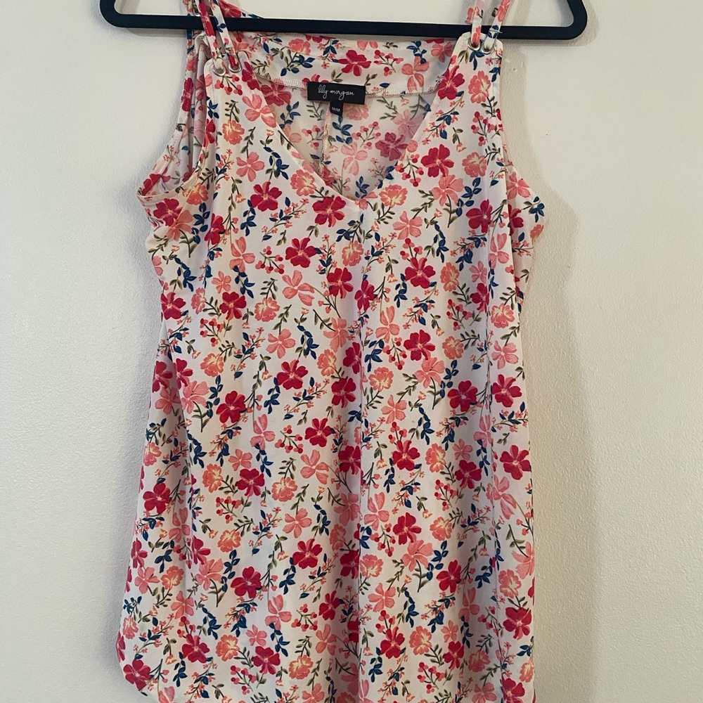 Floral Print Sleeveless Top